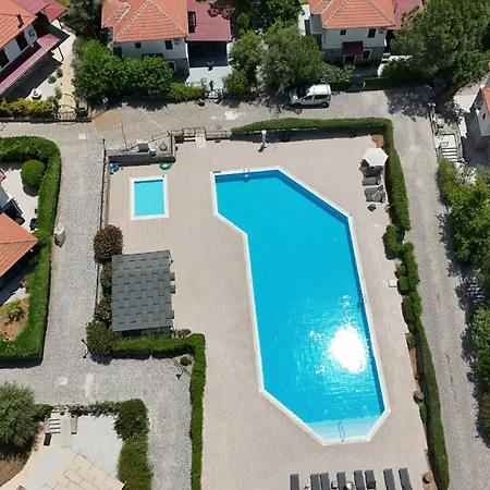 Villa Yok1 *