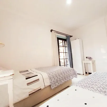 Villa Yok1